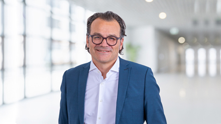 Dr. med. Claude Egger